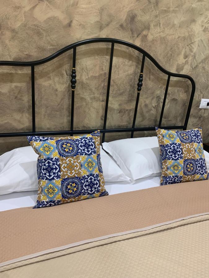 Maryam23 Bed & Breakfast Syracuse Bagian luar foto