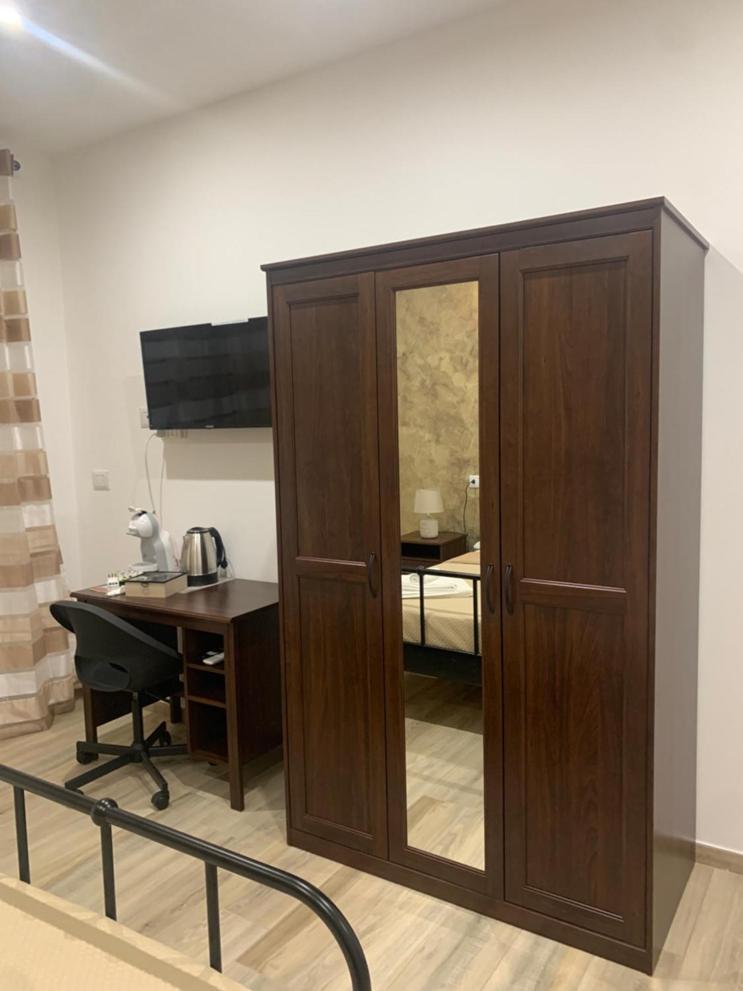 Maryam23 Bed & Breakfast Syracuse Bagian luar foto